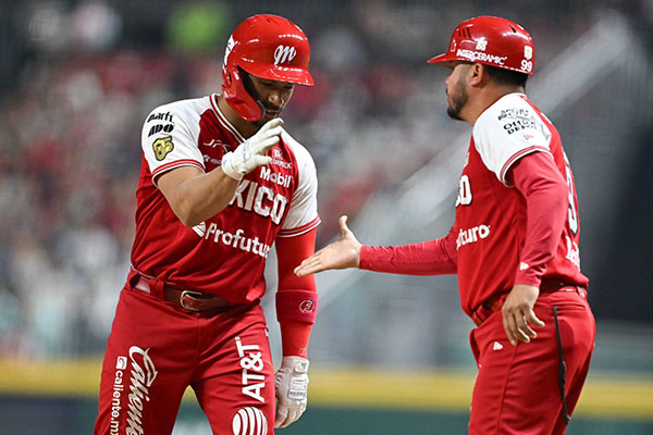 Diablos rojos contra Leones Yucatán