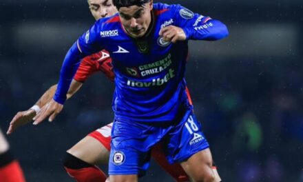 Cruz Azul deja dudas en su debut: empata sin goles ante Mazatlán en el inicio del Apertura 2025