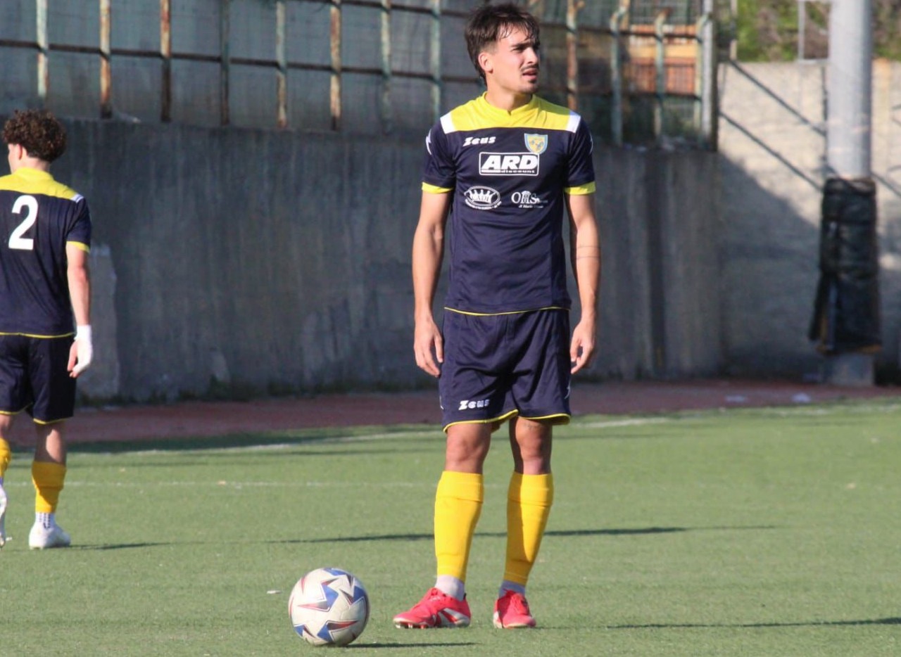 Javi López, el futbolista español que regresa a España tras su paso por Italia