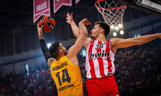 Olympiacos arrasa al Barça y el Palau decidirá