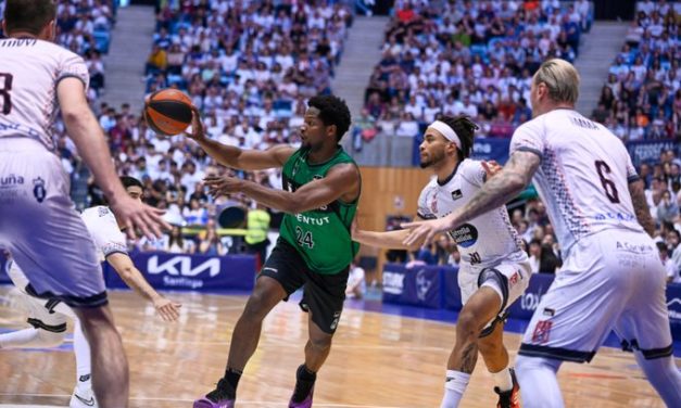 El Obradoiro consuma su descenso pese a batir al Joventut
