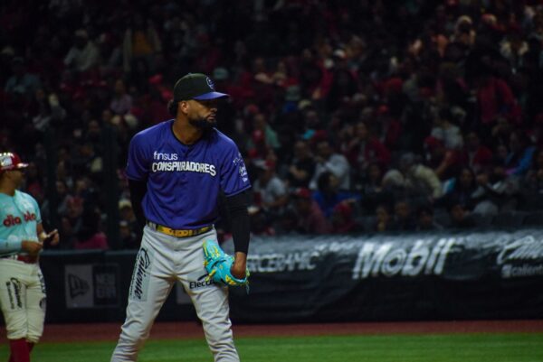 Diablos rojos vs Conspiradores