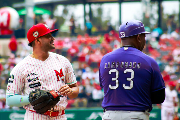 Diablos rojos vs Conspiradores