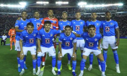 Cruz Azul consigue su quinta victoria en el semestre ante América