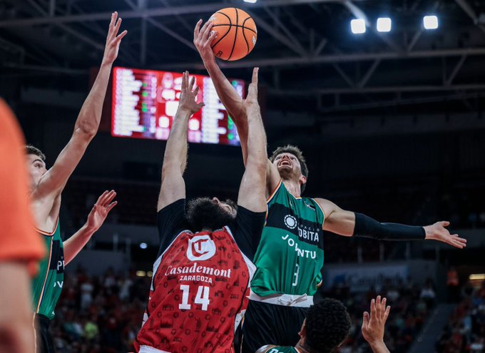 El Joventut se deja remontar y acaba cayendo en la prórroga ante el Zaragoza