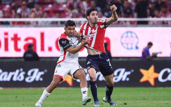 Atlas deja en la orilla a Chivas en polémico Clásico Tapatío