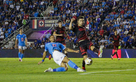 Cruz Azul golea a Tijuana y avanza a semifinales de la Liga MX