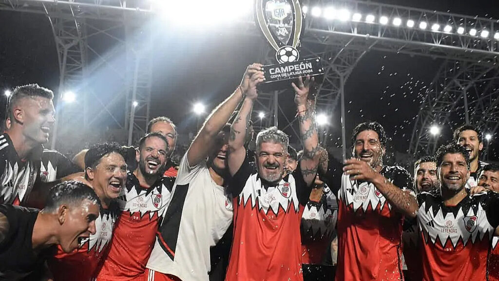 Las Leyendas del Millonario levantan su tercera copa