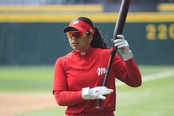 Continua la pretemporada de para el equipo de softbol femenil de Diablos Rojos