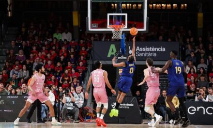 La Penya asalta el Palau para dejar tocado al Barça