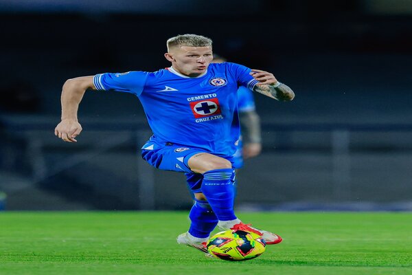 Cruz Azul destroza a Real Hope en Concacaf Champions Cup en la ronda dos