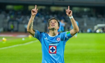 Cruz Azul y Monterrey chocan en C. U.; dividen puntos