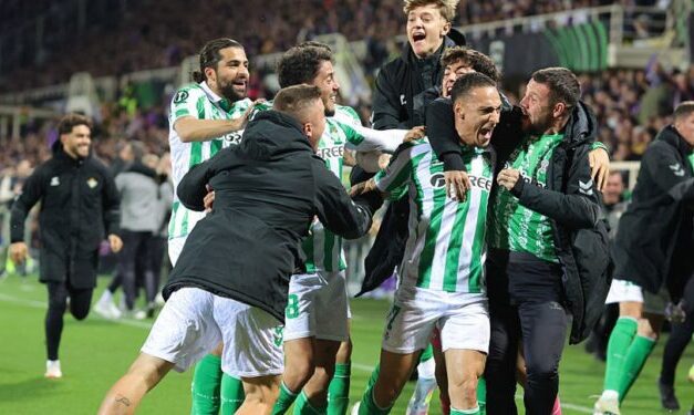 El Betis hace historia y jugará su primera final europea tras 118 años de espera