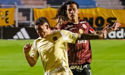 Universitario De Deportes perdió su invicto, pero sigue puntero en la Liga 1