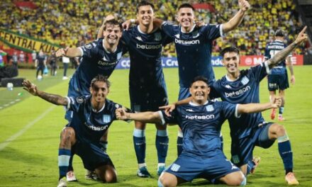 Racing goleó en Colombia y es líder del Grupo E