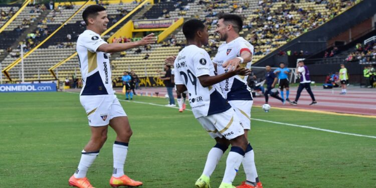 Liga Deportiva Universitaria gana un partido clave en Copa Libertadores