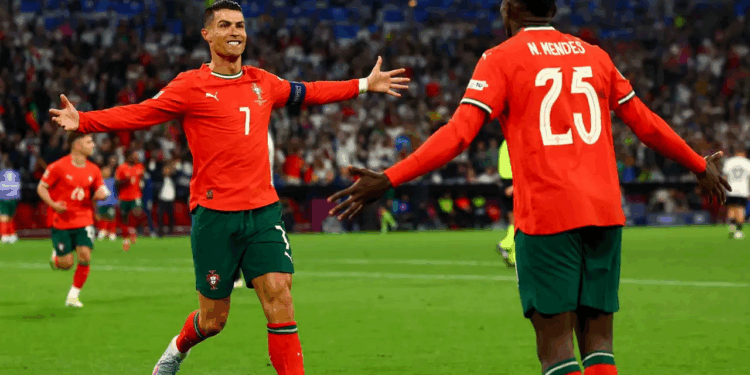 Portugal remonta y tumba a Alemania en Múnich