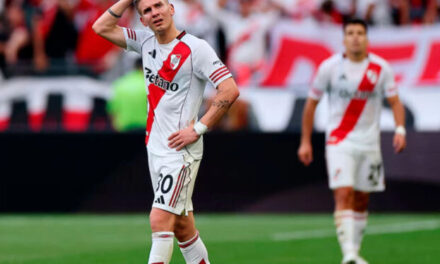Dos expulsiones y una puerta cerrada: la noche en que River se despidió de Estados Unidos