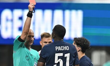Willian Pacho se despide del Mundial de Clubes tras dura sanción de la FIFA