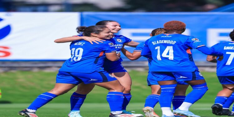 ¡Borraron a Rayadas! Cruz Azul aplasta a Monterrey en la jornada 6