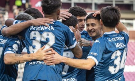 Racing goleó a Riestra y se metió en los cuartos de final de la Copa Argentina