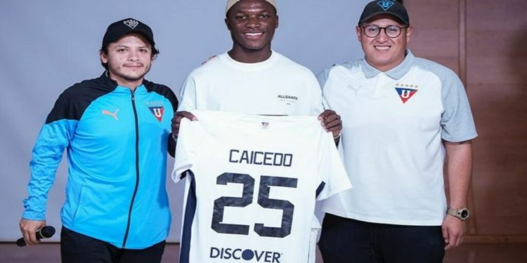 Moisés Caicedo quiere jugar en Liga Deportiva Universitaria